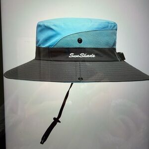 Women's Blue and Gray Wide Brim Sun Hat